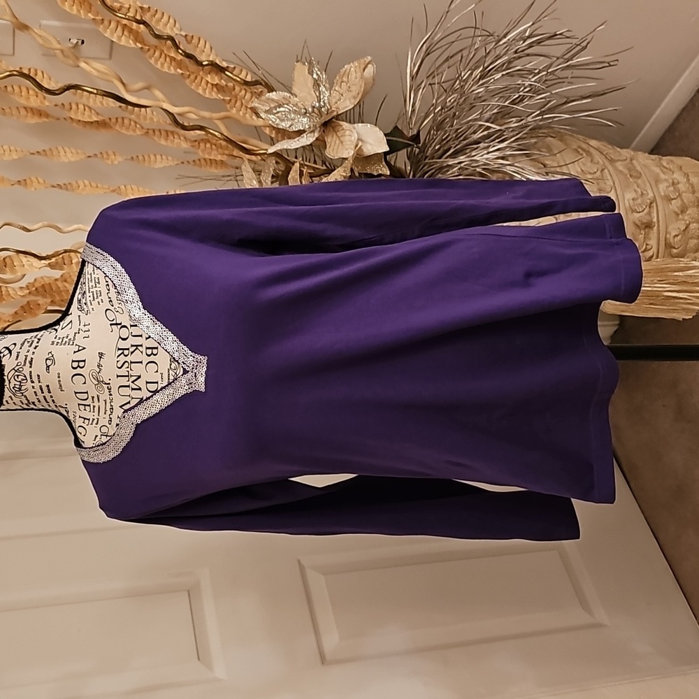 PURPLE TOP WITH SILVER DECOR